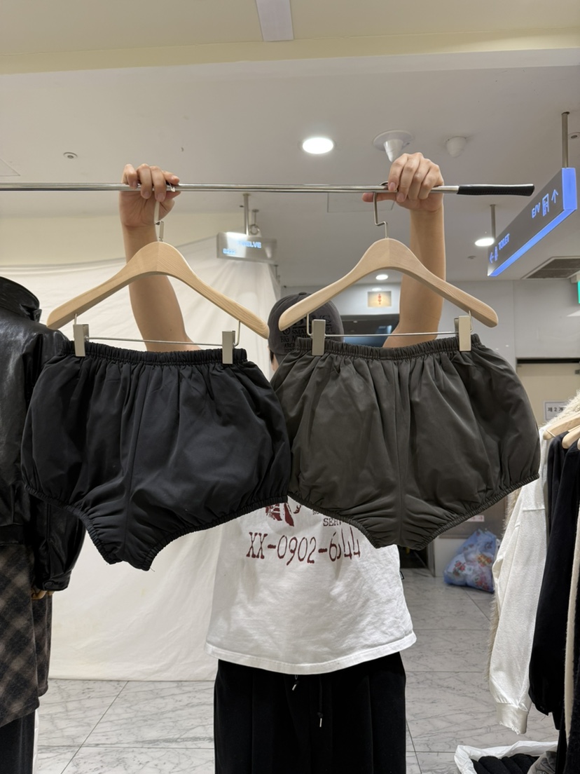 AWESOMESAUCE東大門㊣實拍女裝新品25秋冬人氣推薦熱賣短褲AWESOME SAUCE短褲