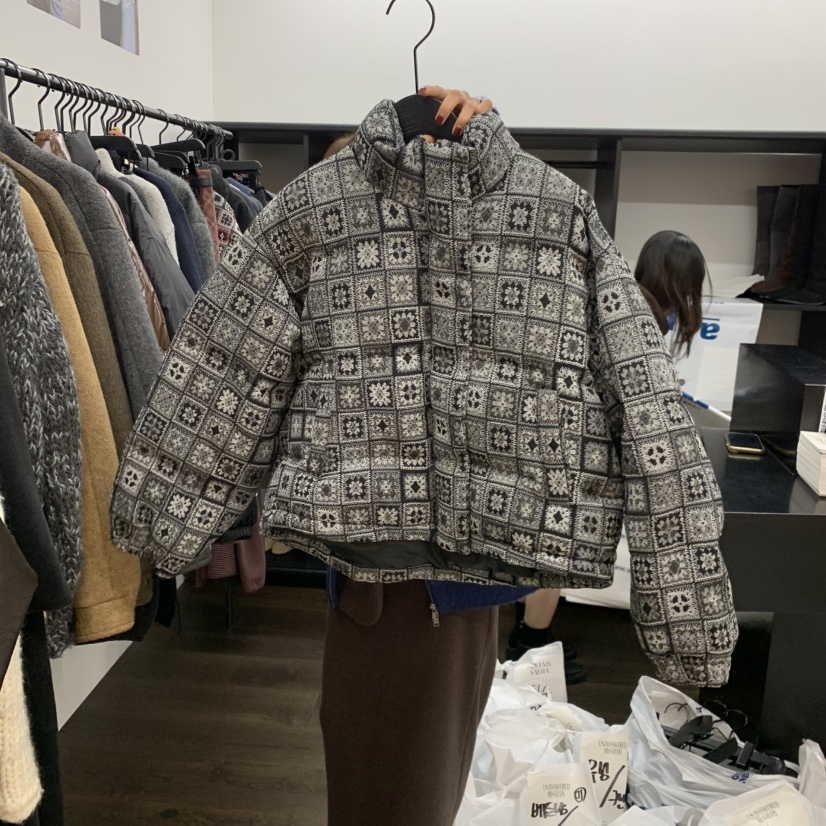 UNANSWERED-MYSTERY韓國直郵㊣女士新品時尚短款羽絨服填充絨UNANSWERED-MYSTERY短款羽絨服圖色1