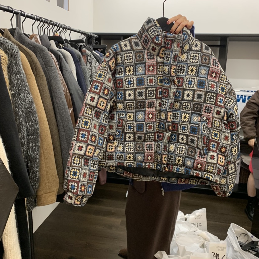 UNANSWERED-MYSTERY韓國直郵㊣女士新品時尚短款羽絨服填充絨UNANSWERED-MYSTERY短款羽絨服圖色2