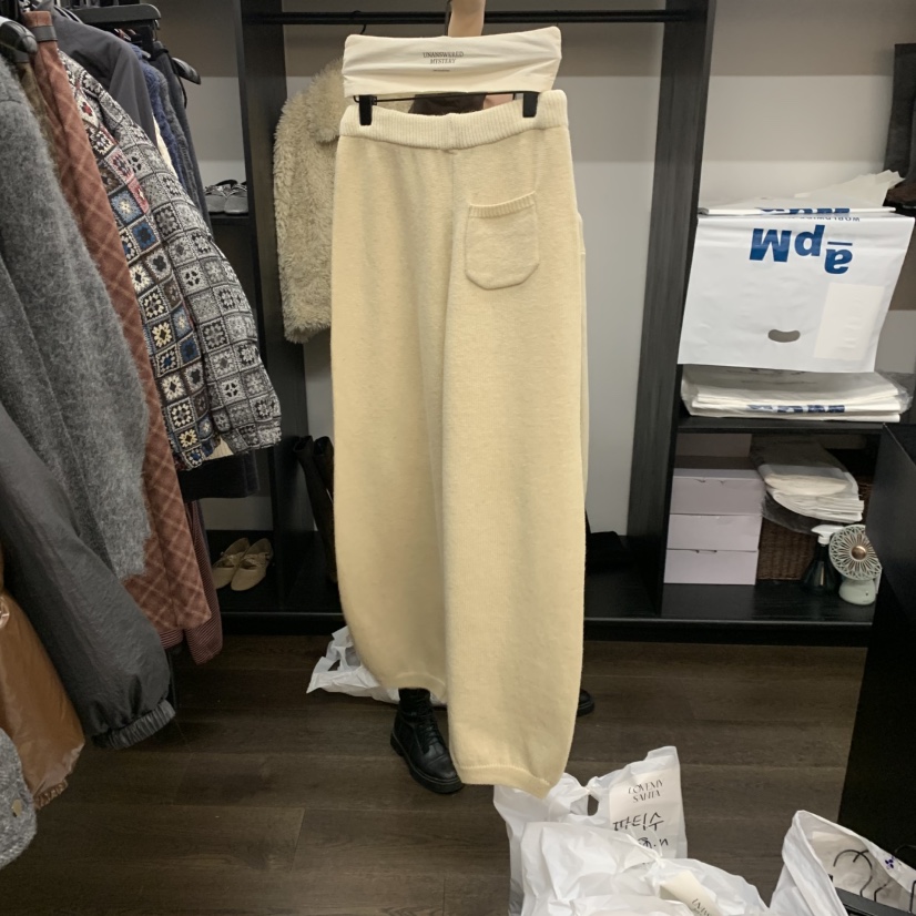 UNANSWERED-MYSTERY東大門㊣實拍女裝新品時尚人氣休閑褲羊毛UNANSWERED-MYSTERY休閑褲