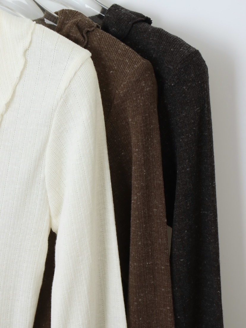 CCW韓國直郵㊣女裝新品25秋冬職業推薦時尚人氣熱賣長袖T恤CCW--NYUNYU長袖T恤