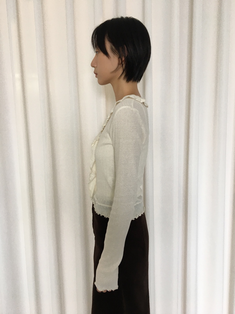 CCW韓國直郵㊣女裝新品25秋冬職業推薦時尚人氣熱賣長袖T恤CCW--NYUNYU長袖T恤