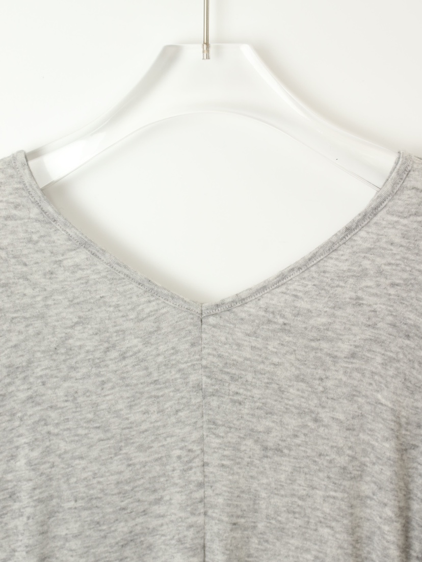 CCW東大門㊣代購女士新品推薦時尚職業25秋冬休閑熱賣長袖T恤CCW--NYUNYU長袖T恤