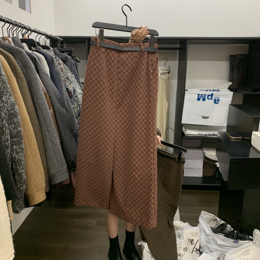 UNANSWERED-MYSTERY東大門㊣代購女裝新款職業長裙含腰帶格紋UNANSWERED-MYSTERY長裙