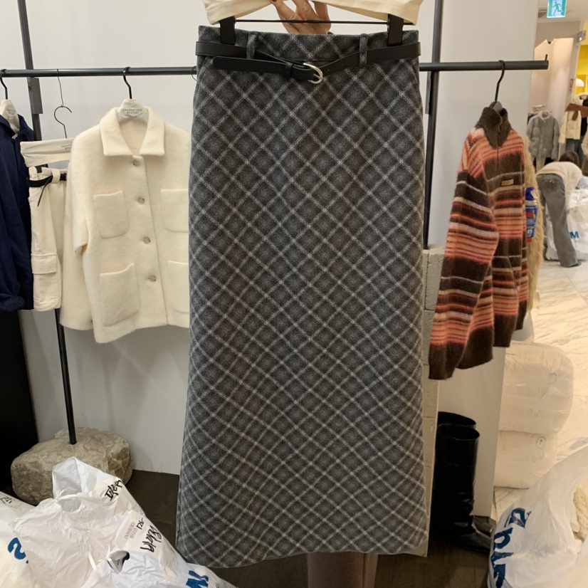 UNANSWERED-MYSTERY東大門㊣代購女裝新款職業長裙含腰帶格紋UNANSWERED-MYSTERY長裙圖色3