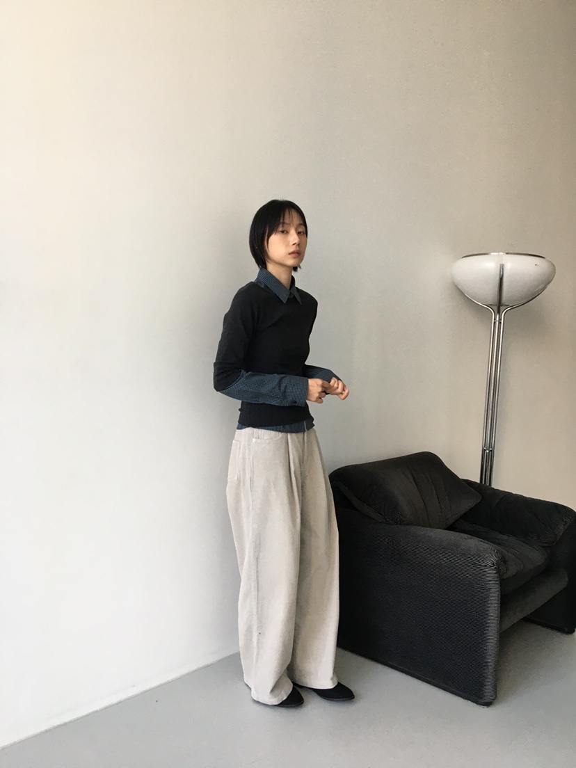 CCW韓國直郵㊣女裝新品熱賣25秋冬時尚職業推薦人氣襯衫蕾絲衫CCW--NYUNYU襯衫/蕾絲衫