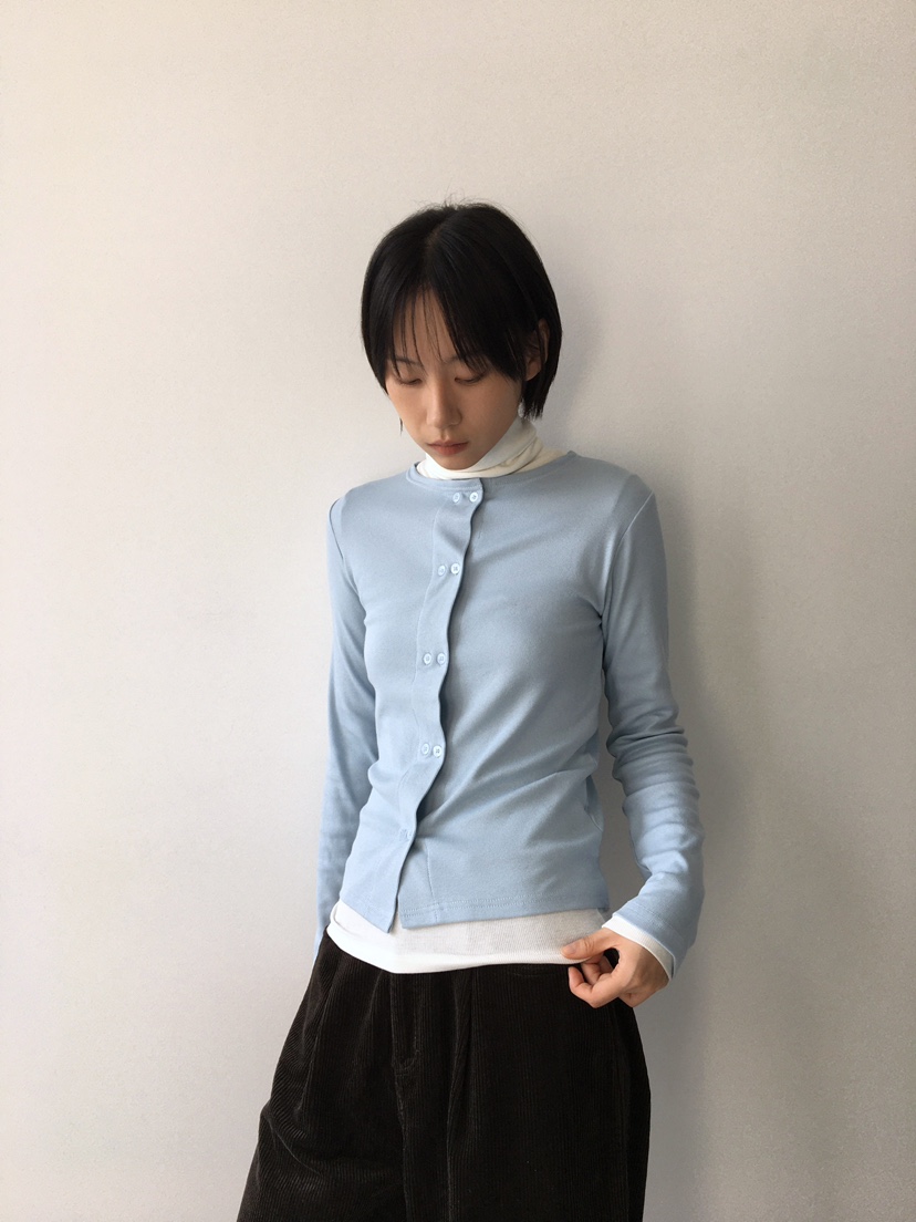 CCW東大門㊣直郵女士新款職業休閑熱賣25秋冬時尚人氣長袖T恤CCW--NYUNYU長袖T恤