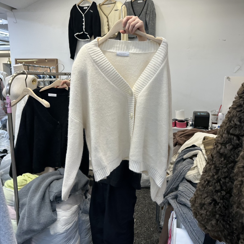 SAGE BRUSH東大門㊣直郵女士新款休閑推薦時尚25秋冬毛衣安哥拉SAGE BRUSH毛衣圖色2奶油色