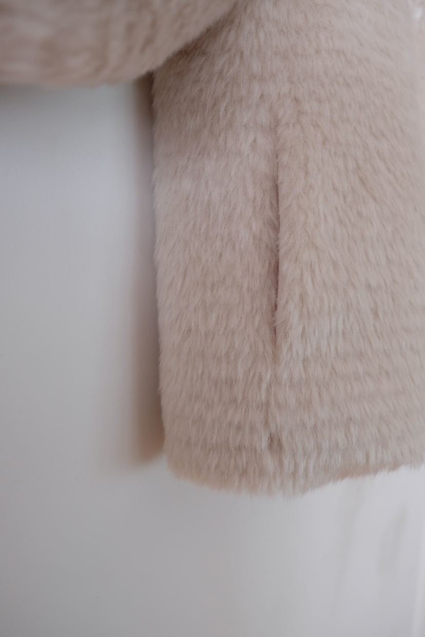 SORBET東大門㊣實拍女士新品人氣熱賣休閑推薦短款大衣皮草SORBET/flat white短款大衣