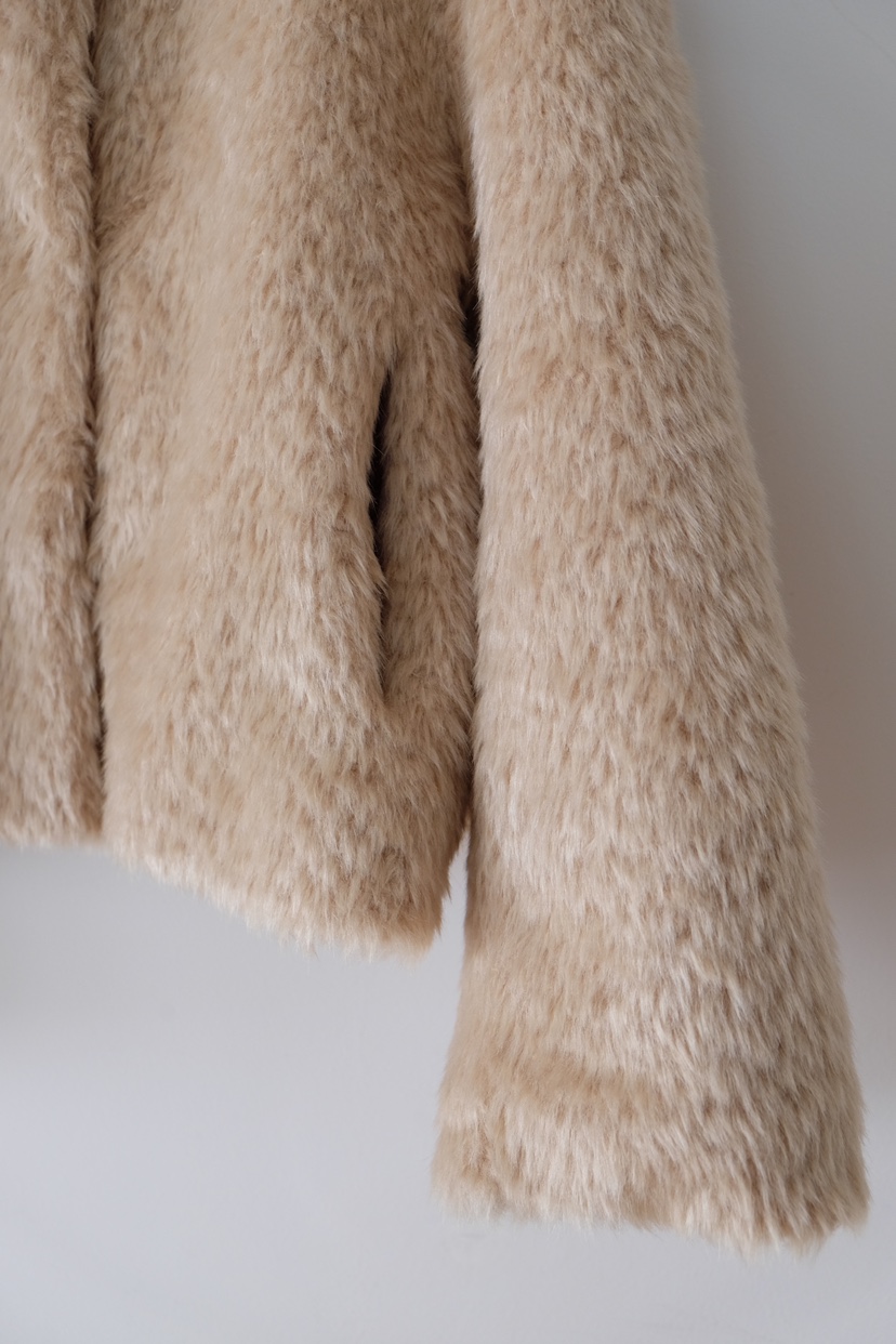 SORBET東大門㊣實拍女士新品人氣熱賣休閑推薦短款大衣皮草SORBET/flat white短款大衣