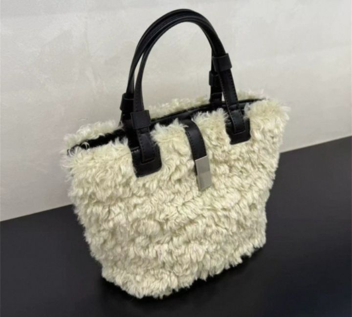 TROUVAILLE東大門㊣代購女裝新品推薦25秋冬熱賣手拿包腋下包TROUVAILLE手拿包/腋下包