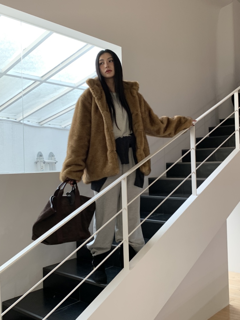 MURMUR東大門㊣代購女裝新品人氣熱賣推薦時尚25秋冬短款大衣MURMUR短款大衣