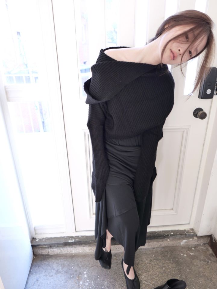 LIVE FOREVER東大門㊣實拍女士新品熱賣25秋冬時尚人氣長裙LIVE FOR_EVER長裙