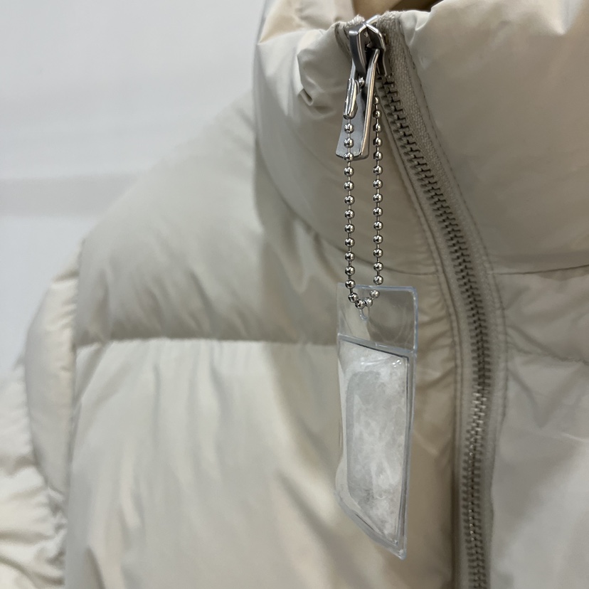 BLANC-A東大門㊣實拍女裝新款時尚人氣25秋冬短款羽絨服鵝BLANC-A短款羽絨服