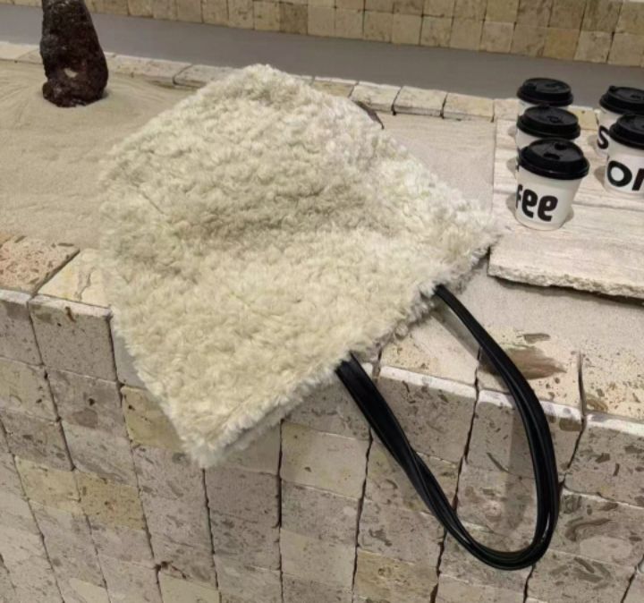 TROUVAILLE韓國代購㊣女裝新款推薦人氣職業單肩斜跨包羊皮TROUVAILLE單肩/斜跨包