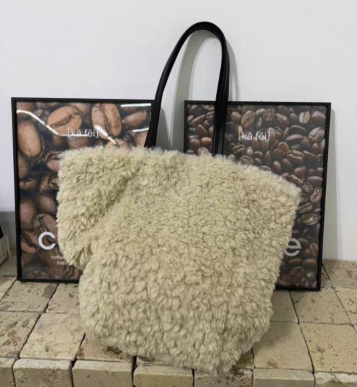 TROUVAILLE韓國代購㊣女裝新款推薦人氣職業單肩斜跨包羊皮TROUVAILLE單肩/斜跨包