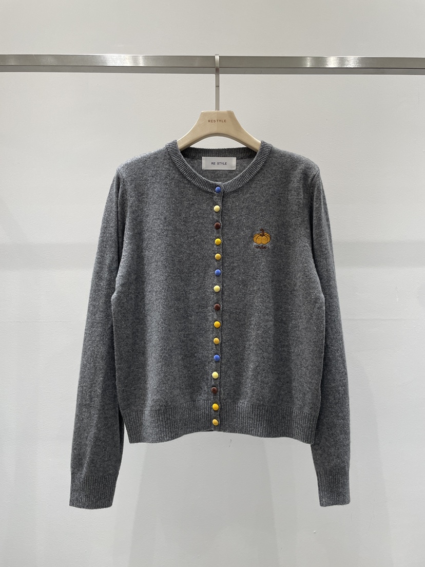 RE STYLE-Q東大門㊣實拍女士新品熱賣推薦時尚針織衫開衫RE STYLE針織衫圖色1