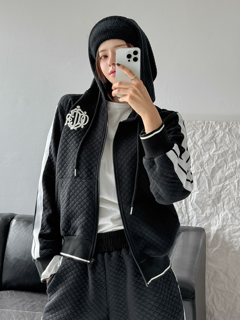 IAAN韓國代購㊣女裝新款人氣職業25秋冬時尚推薦休閑熱賣衛衣iaAn衛衣