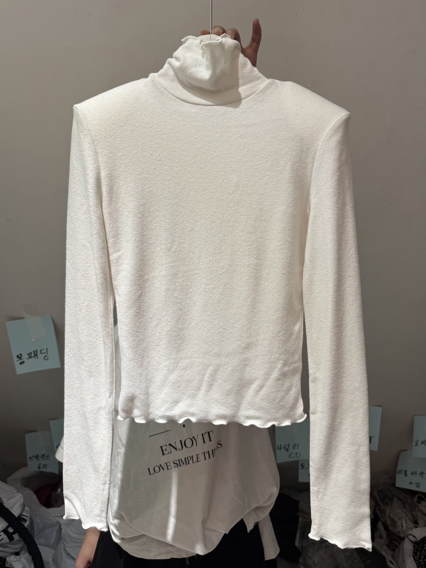 BELITA-L韓國代購㊣女裝新品人氣休閑熱賣職業長袖T恤保暖絨BELITA-L長袖T恤圖色1