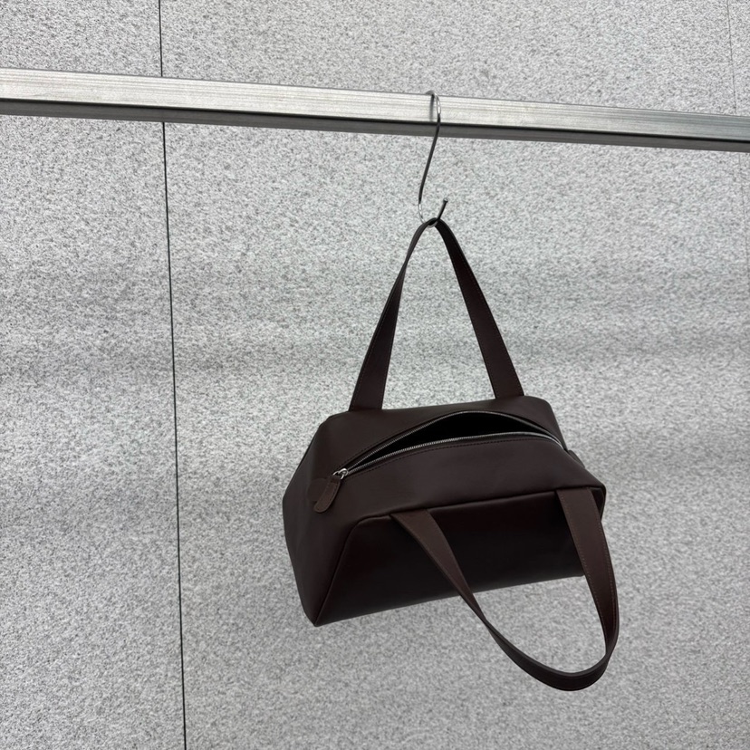 AT THE BAGEL韓國直郵㊣女裝新款職業熱賣時尚單肩斜跨包AT THE BAGEL單肩/斜跨包