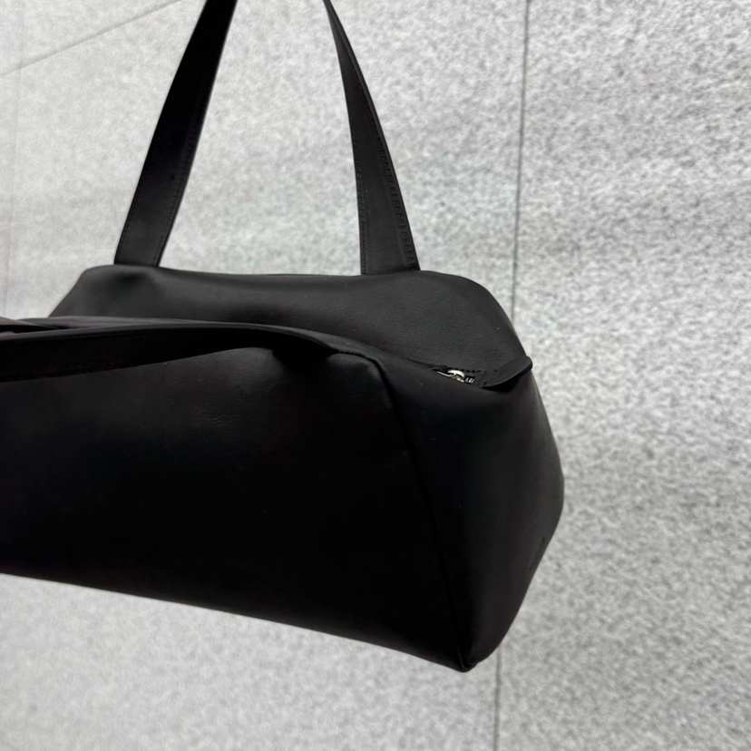 AT THE BAGEL韓國直郵㊣女裝新款職業熱賣時尚單肩斜跨包AT THE BAGEL單肩/斜跨包