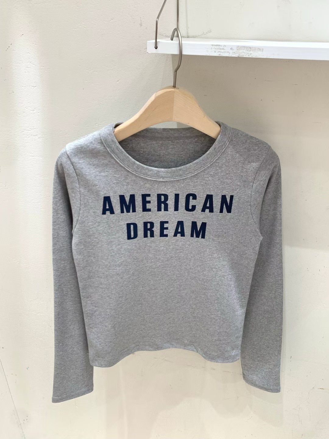 FRIDA東大門㊣代購女士新款推薦人氣職業休閑熱賣25秋冬長袖T恤FRIDA長袖T恤圖色1