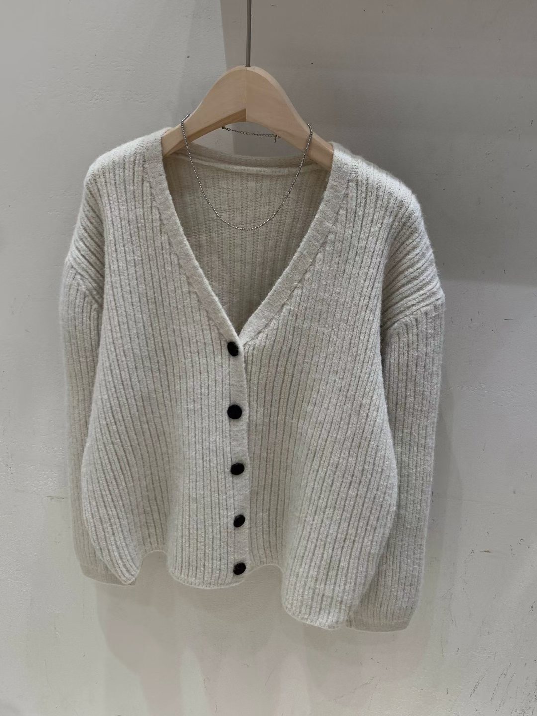 FRIDA韓國代購㊣女裝新品熱賣時尚職業推薦人氣針織衫羊毛衫FRIDA針織衫圖色1