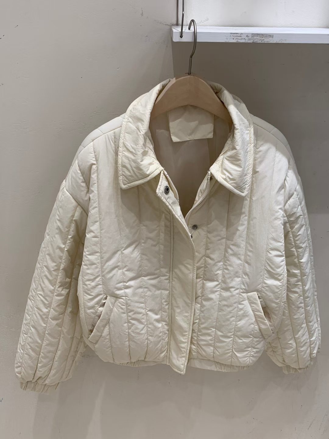 FRIDA東大門㊣代購女士新品推薦熱賣時尚職業休閑25秋冬短款棉服FRIDA短款棉服圖色1