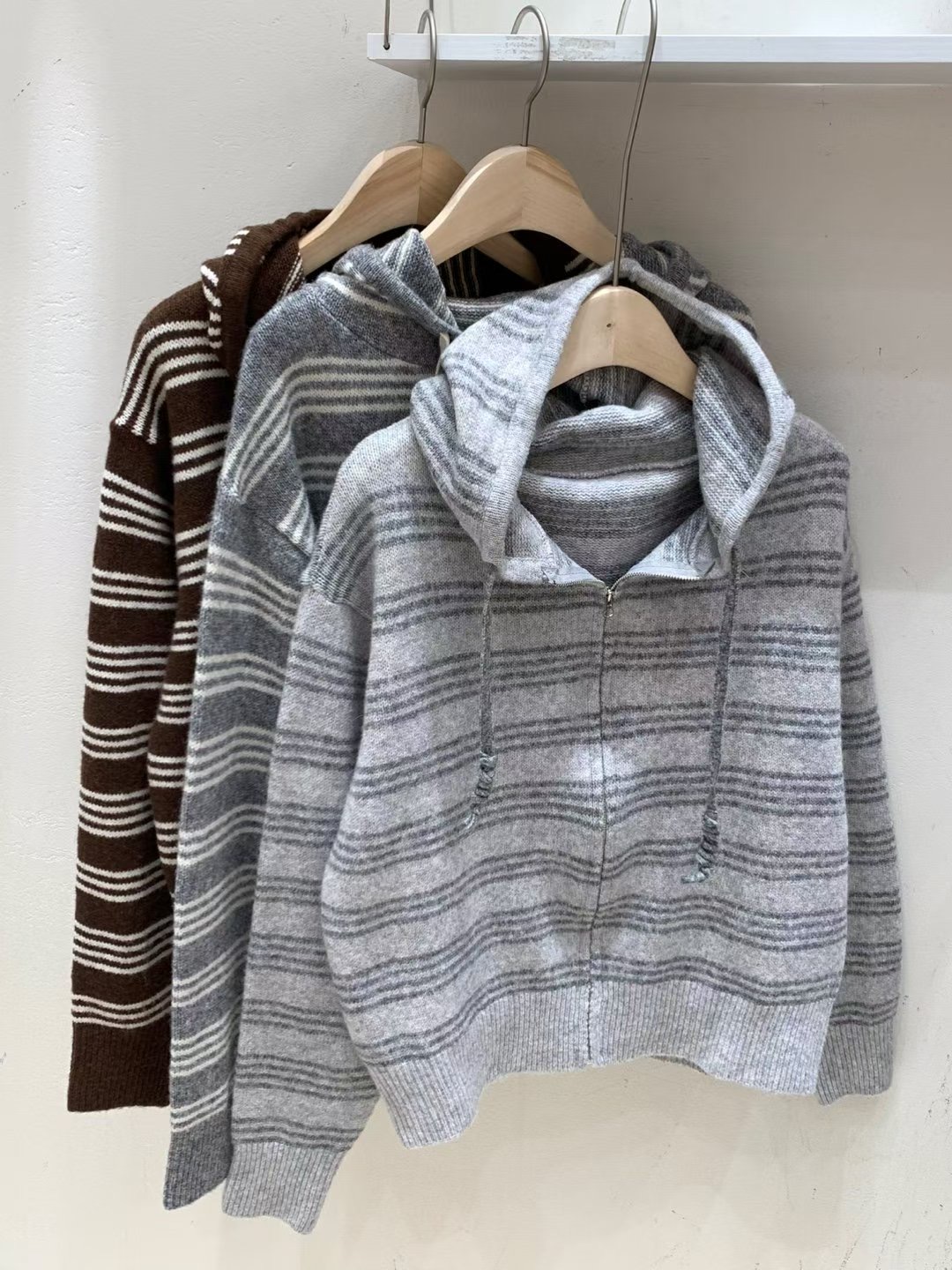 FRIDA東大門㊣代購女士新品時尚推薦職業休閑熱賣針織衫拉鏈FRIDA針織衫圖色2左二色