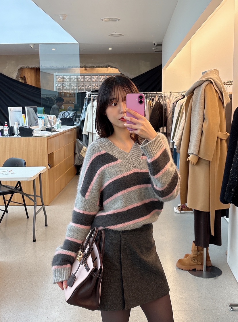 JUJU東大門㊣代購女裝新款職業熱賣推薦25秋冬休閑針織衫V領JUJU針織衫