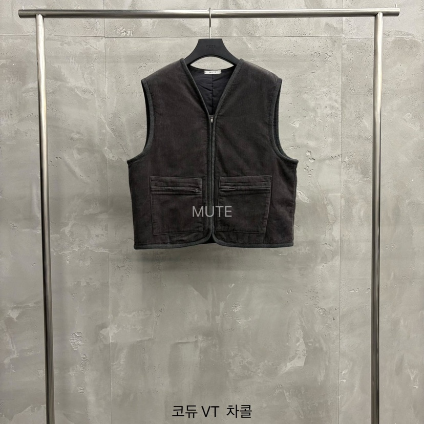 MUTE-P東大門㊣代購女裝新款熱賣職業推薦25秋冬馬甲燈心絨MUTE馬甲圖色3墨色