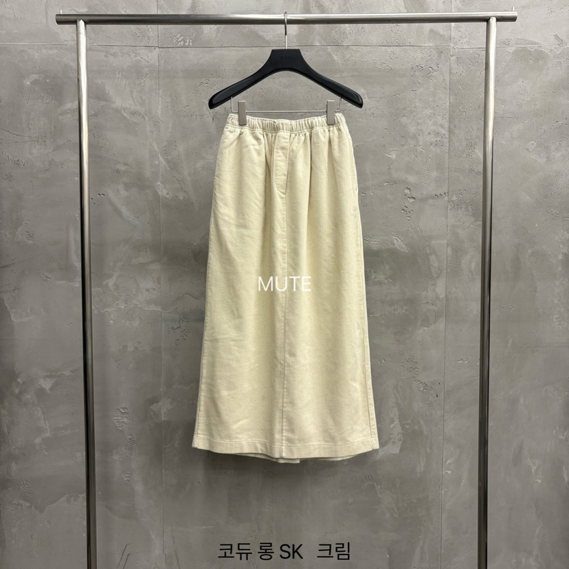 MUTE-P東大門㊣直郵女士新品熱賣25秋冬休閑職業長裙燈心絨MUTE長裙圖色1