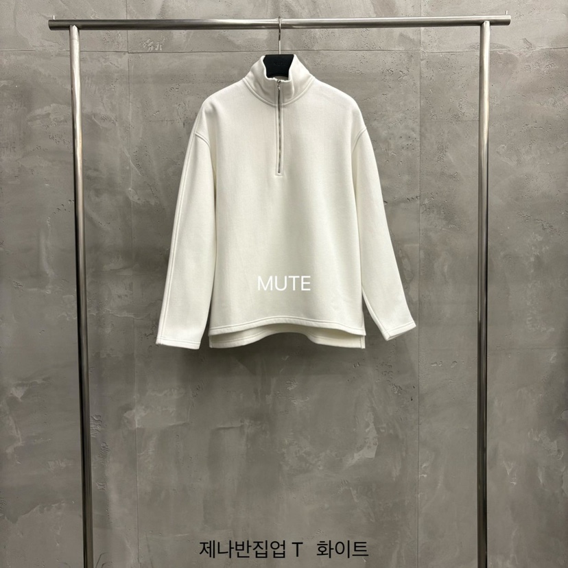 MUTE-P韓國代購㊣女裝新款25秋冬職業人氣熱賣休閑時尚衛衣MUTE衛衣圖色4白色
