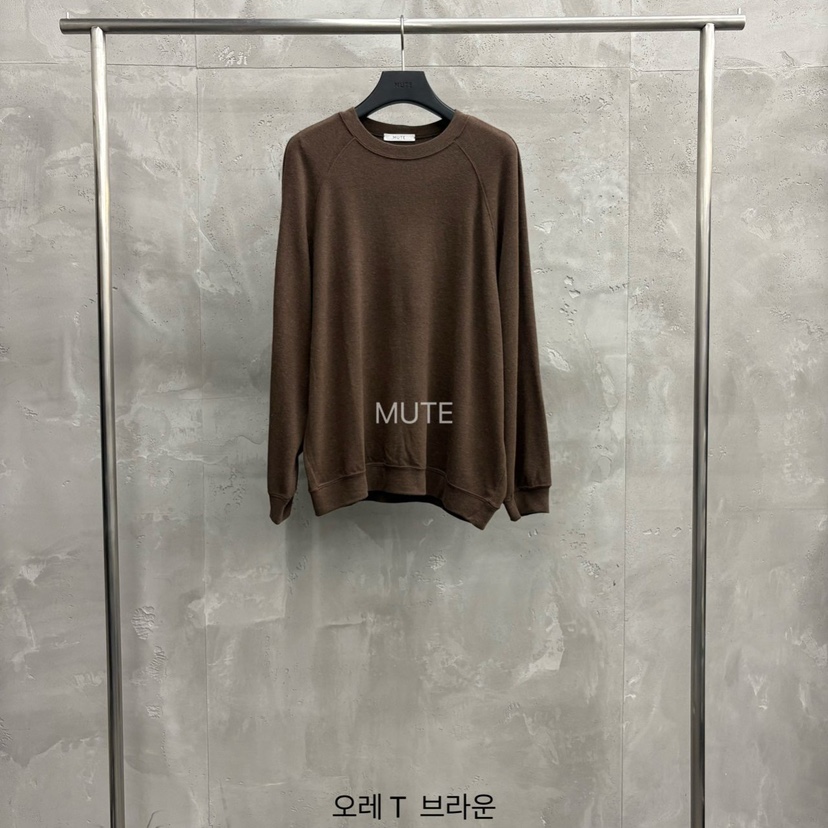 MUTE-P東大門㊣直郵女士新款時尚真品推薦休閑25秋冬長袖T恤MUTE長袖T恤圖色1