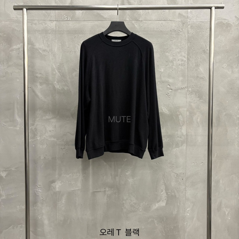MUTE-P東大門㊣直郵女士新款時尚真品推薦休閑25秋冬長袖T恤MUTE長袖T恤圖色3黑色