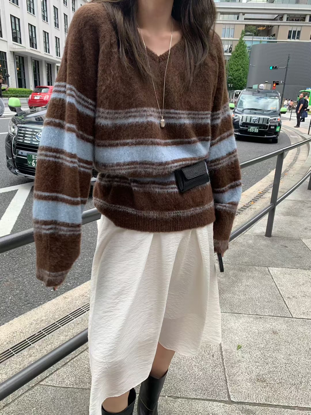 MELLOUNGE-멜라운지-T東大門㊣直郵女士新品真品針織衫不含腰包MELLOUNGE-T針織衫圖色1