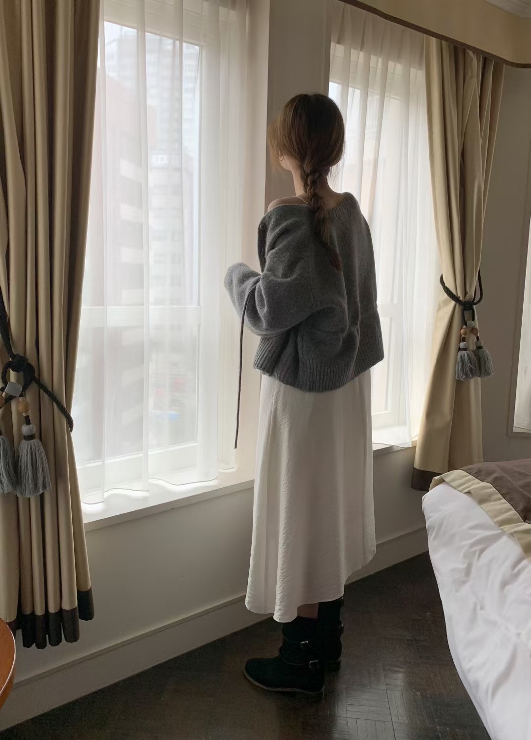 MELLOUNGE-멜라운지-T東大門㊣直郵女裝新款熱賣人氣針織衫MELLOUNGE-T針織衫