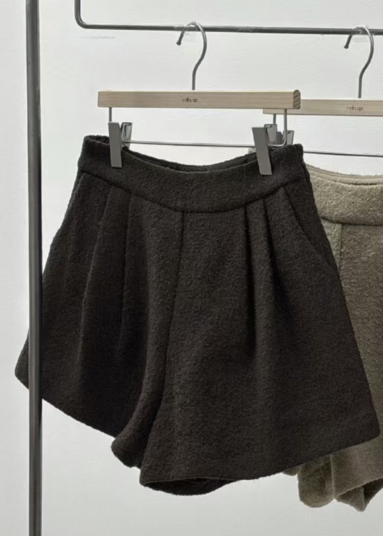 MELLOUNGE-멜라운지-T東大門㊣代購女裝新款真品熱賣短褲MELLOUNGE-T短褲圖色1