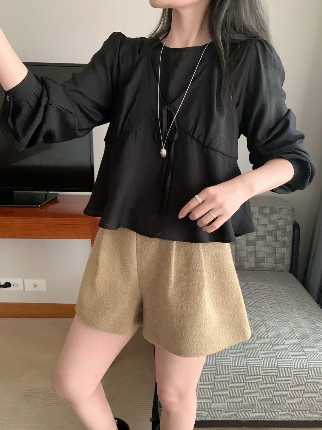 MELLOUNGE-멜라운지-T韓國直郵㊣女裝新品25秋冬襯衫蕾絲衫MELLOUNGE-T襯衫/蕾絲衫圖色3