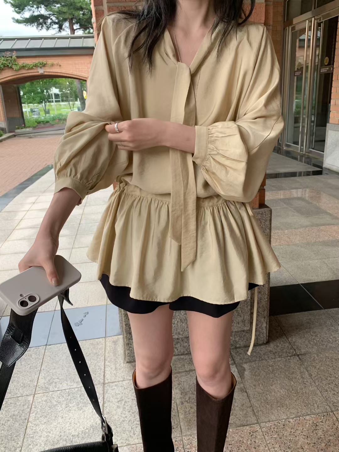 MELLOUNGE-멜라운지-T東大門㊣直郵女裝新品休閑襯衫蕾絲衫MELLOUNGE-T襯衫/蕾絲衫圖色1