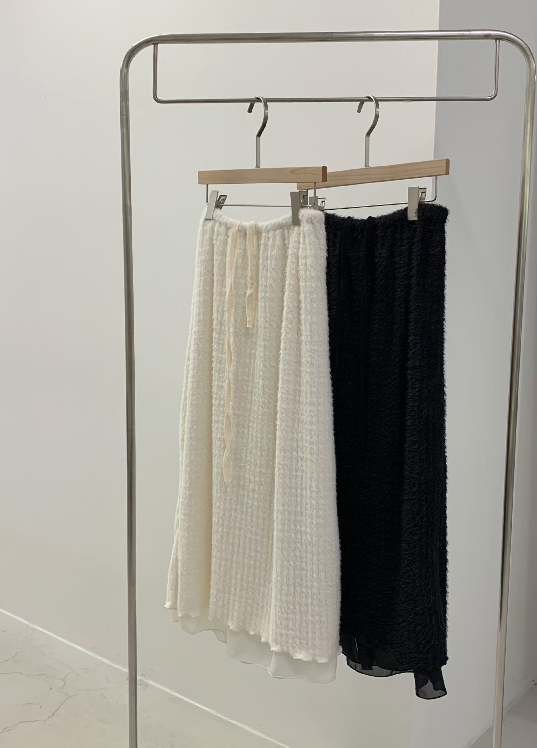 MELLOUNGE-멜라운지-T東大門㊣實拍女裝新款熱賣時尚長裙MELLOUNGE-T長裙圖色2左二色