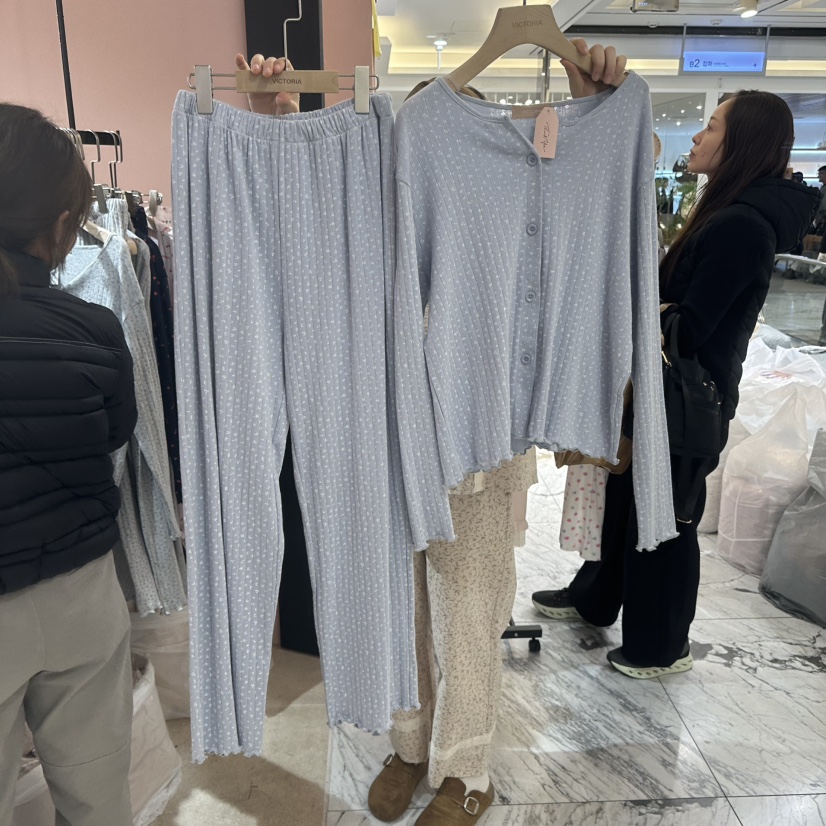 VICTORIA-P東大門㊣直郵女士新款熱賣人氣真品25秋冬睡衣兩件套VICTORIA睡衣圖色1