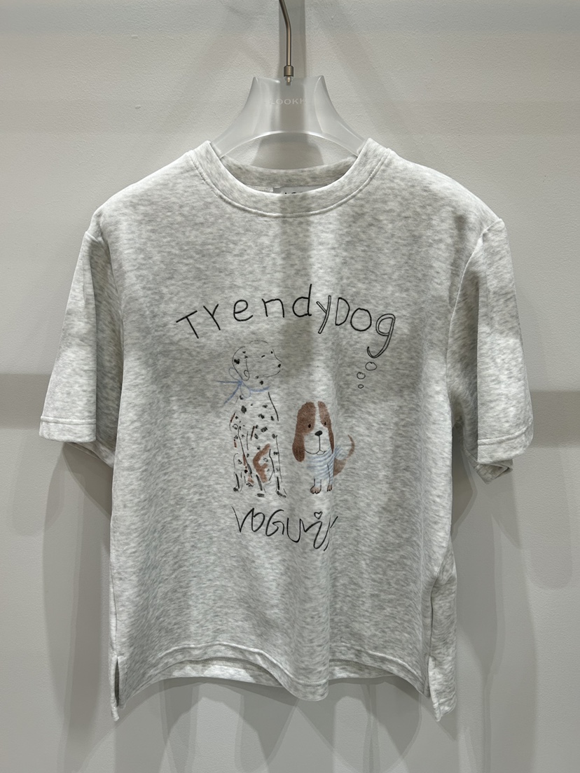 LOOKK東大門㊣實拍女士新品熱賣時尚人氣休閑25秋冬T恤狗狗LOOKKT恤圖色1
