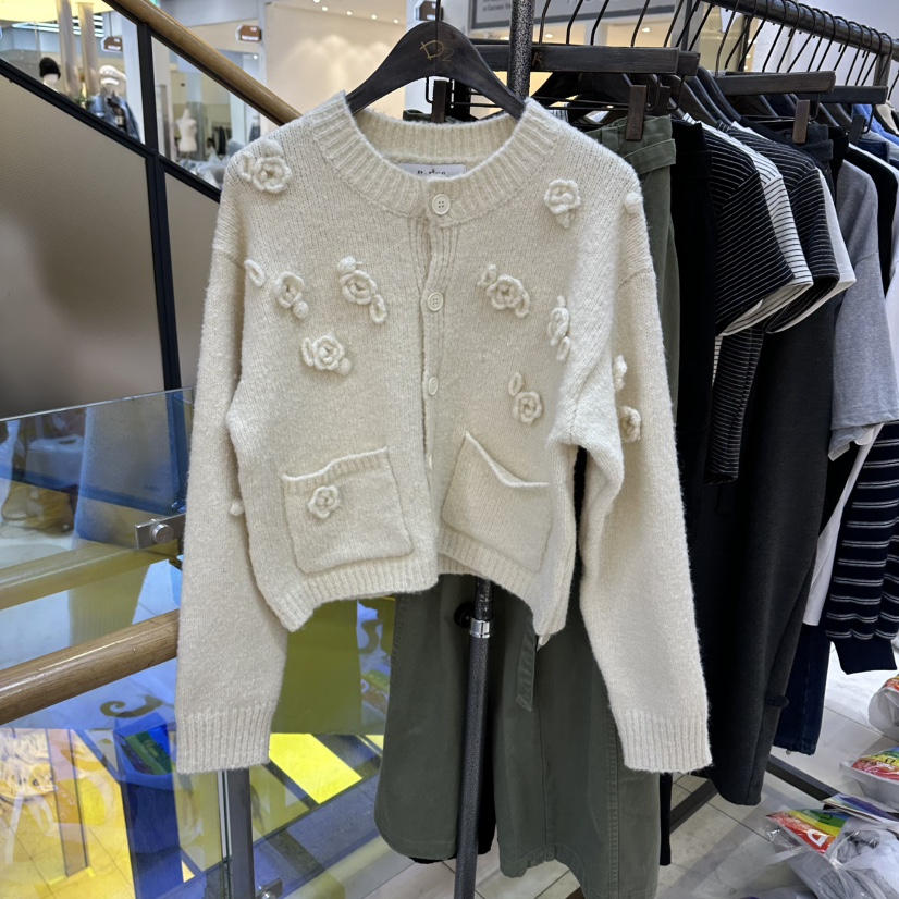 A2/D2韓國代購㊣女裝新款推薦熱賣職業時尚針織衫手工開衫A2/D2針織衫圖色1