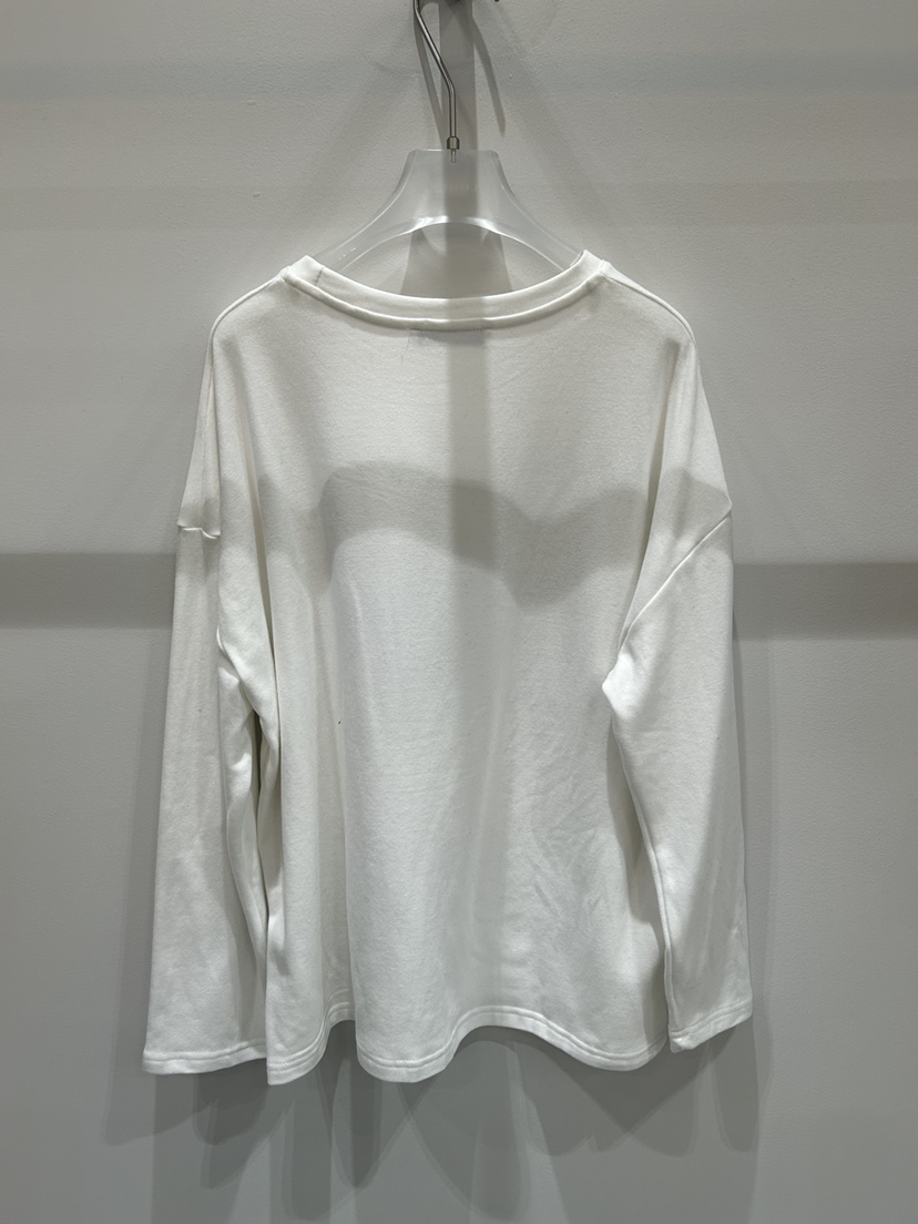 LOOKK東大門㊣實拍女裝新品熱賣真品職業時尚25秋冬長袖T恤LOOKK長袖T恤