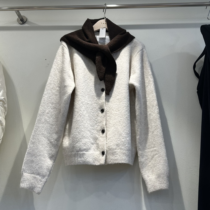 TARA韓國代購㊣女裝新款推薦熱賣時尚職業針織衫羊毛衫含圍巾TARA針織衫圖色1