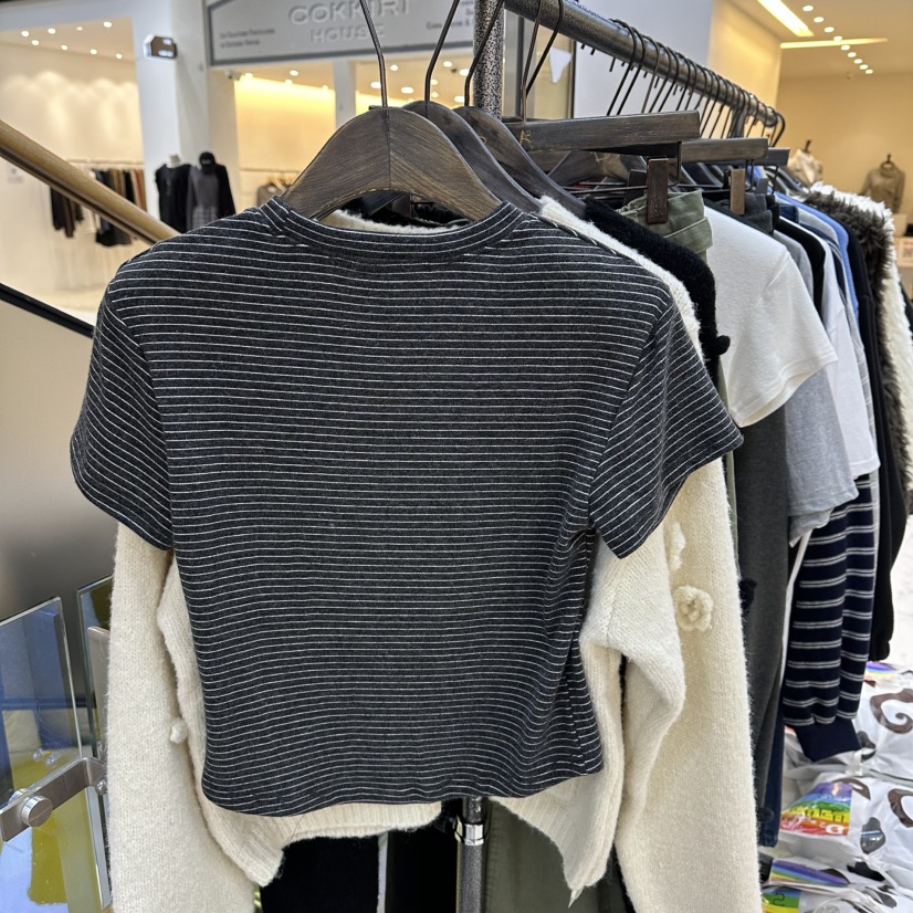 A2/D2韓國代購㊣女裝新品熱賣職業時尚推薦25秋冬T恤安哥拉A2/D2T恤