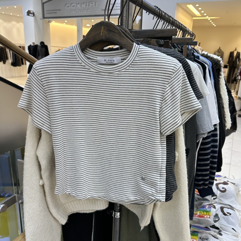A2/D2韓國代購㊣女裝新品熱賣職業時尚推薦25秋冬T恤安哥拉A2/D2T恤圖色4