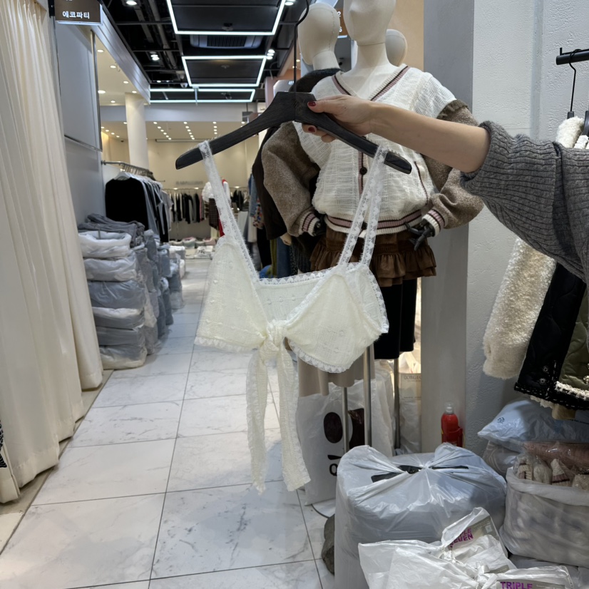 TRIPLE SEVEN東大門㊣代購女裝新品25秋冬推薦人氣吊帶背心TRIPLE SEVEN吊帶/背心圖色1