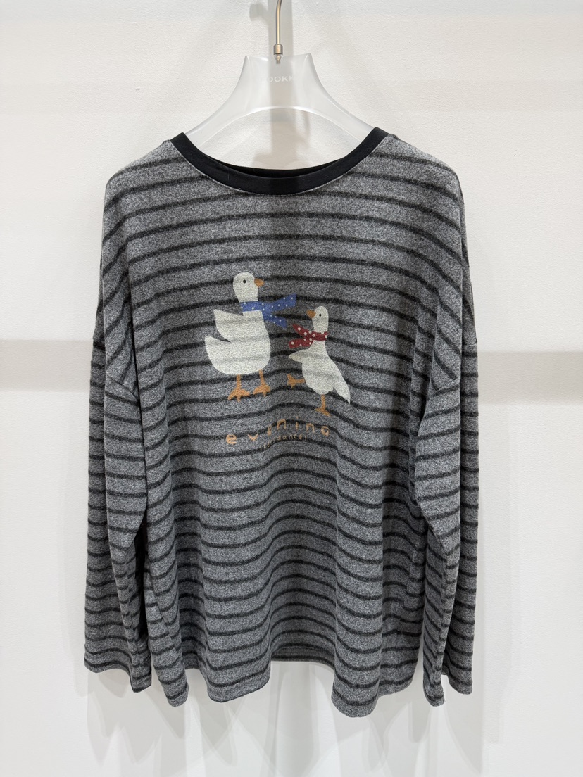 LOOKK韓國直郵㊣女裝新款職業人氣推薦休閑熱賣時尚長袖T恤鴨LOOKK長袖T恤圖色1